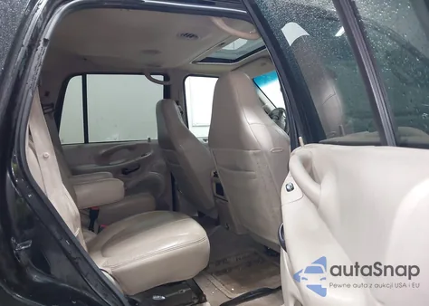 2002 Ford Expedition Eddie Bauer from USA, damaged, VIN 1FMFU18L22LA37339